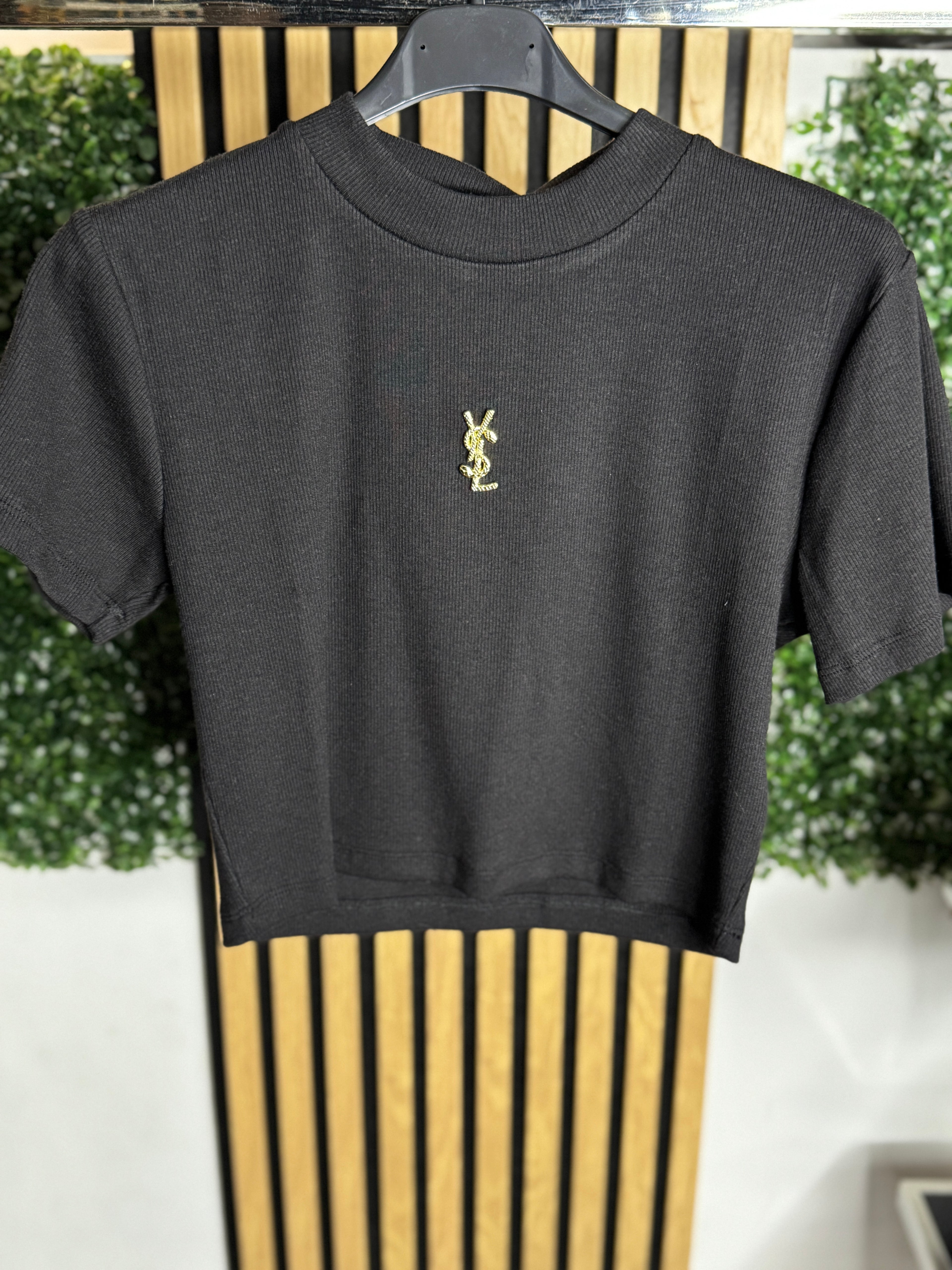 Tshirt YL1czarny